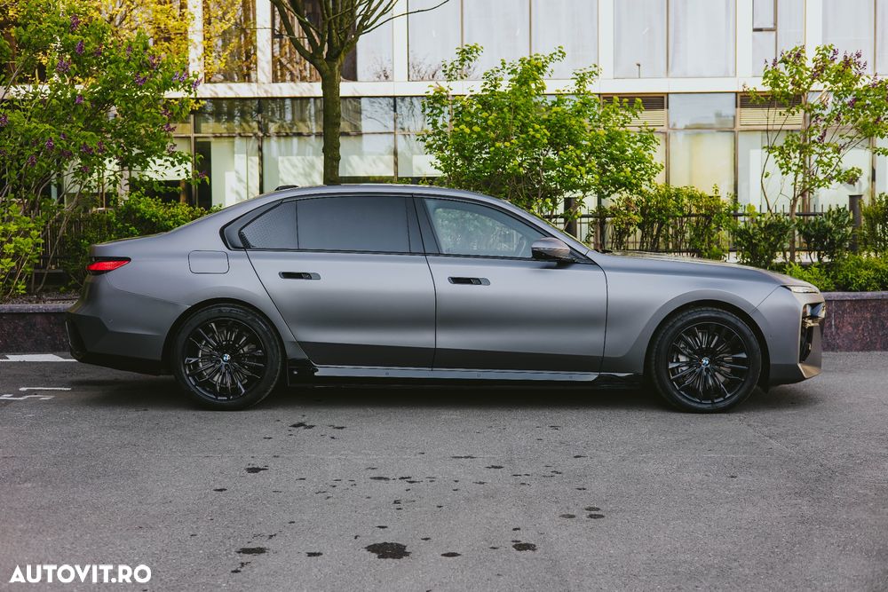 BMW Seria 7 750e xDrive AT PHEV - 12