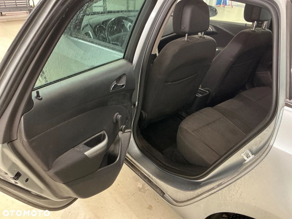 Opel Astra 1.4 Turbo Design Edition - 12