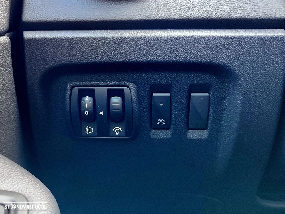 Renault Captur 0.9 TCE Exclusive - 24