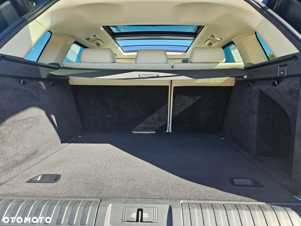 Land Rover Range Rover Sport S 3.0 SD V6 HSE - 31
