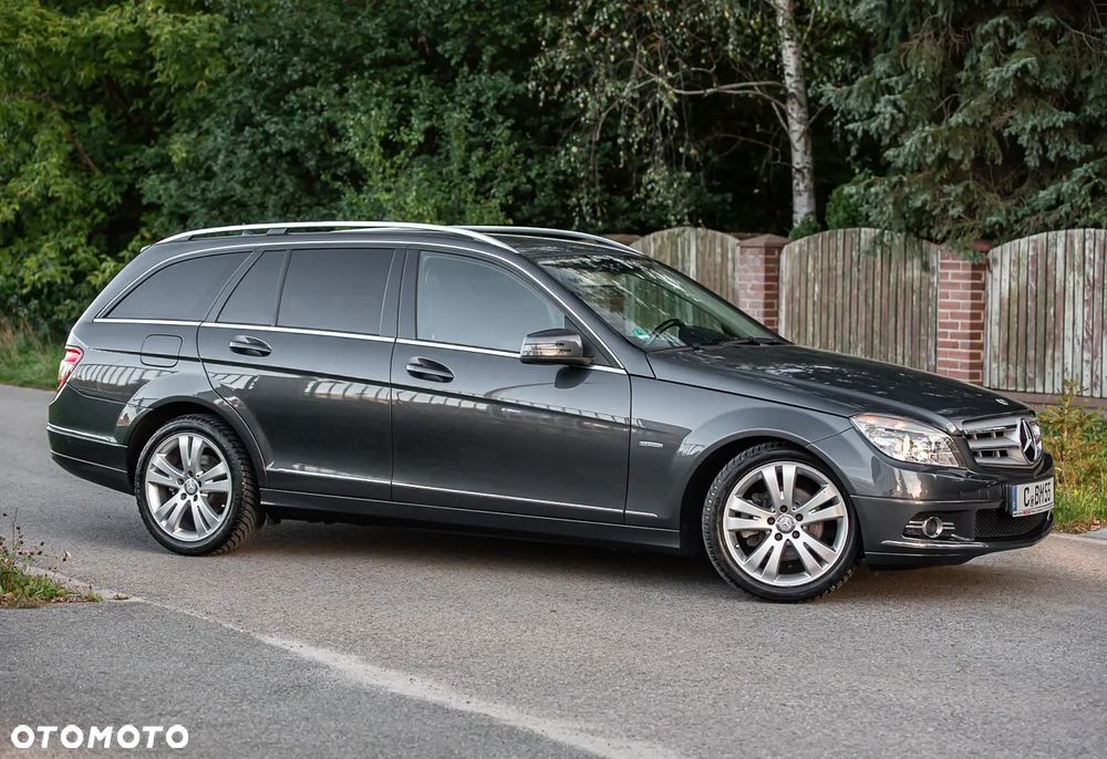 Mercedes-Benz Klasa C 180 BlueEFFICIENCY Avantgarde - 3