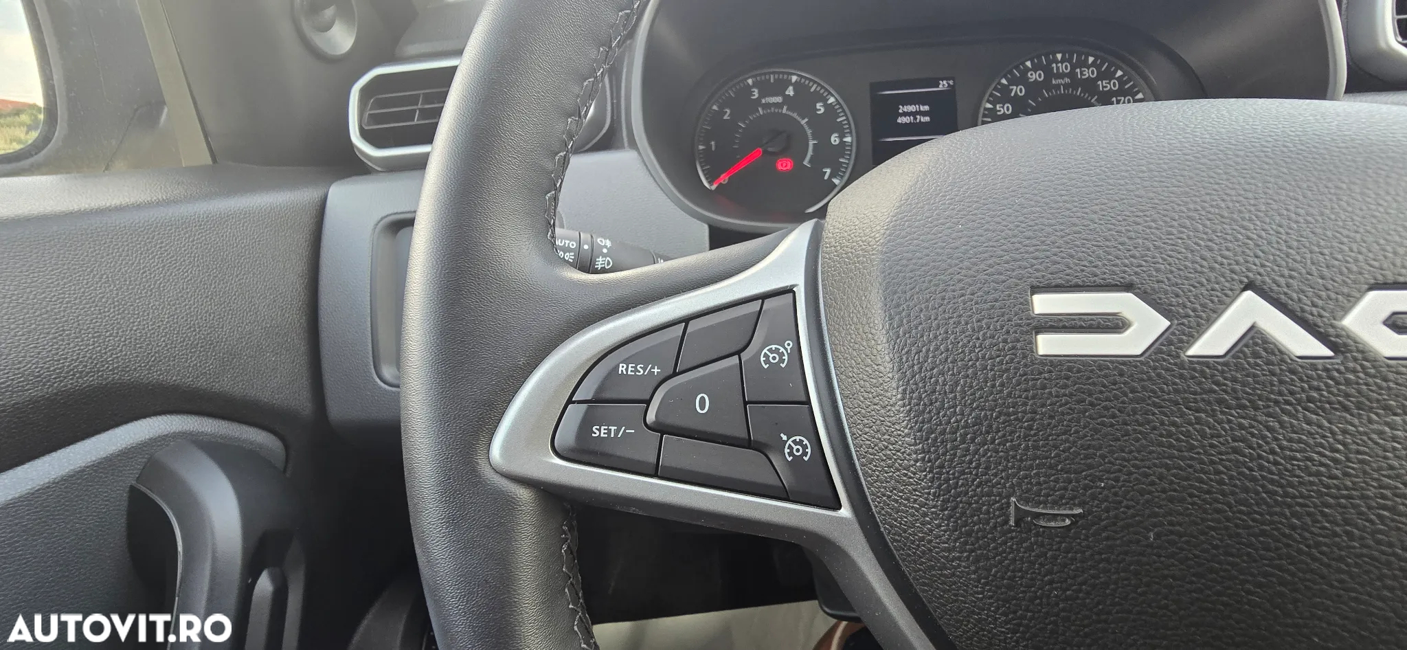 Dacia Duster TCe 100 2WD Comfort - 26