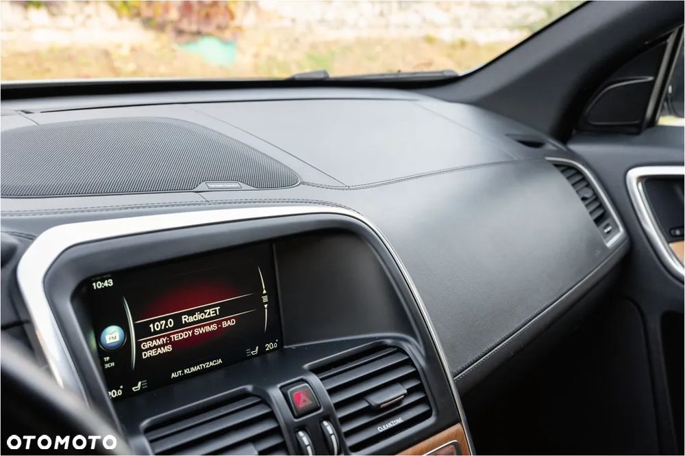 Volvo XC 60 D4 Geartronic Inscription - 32