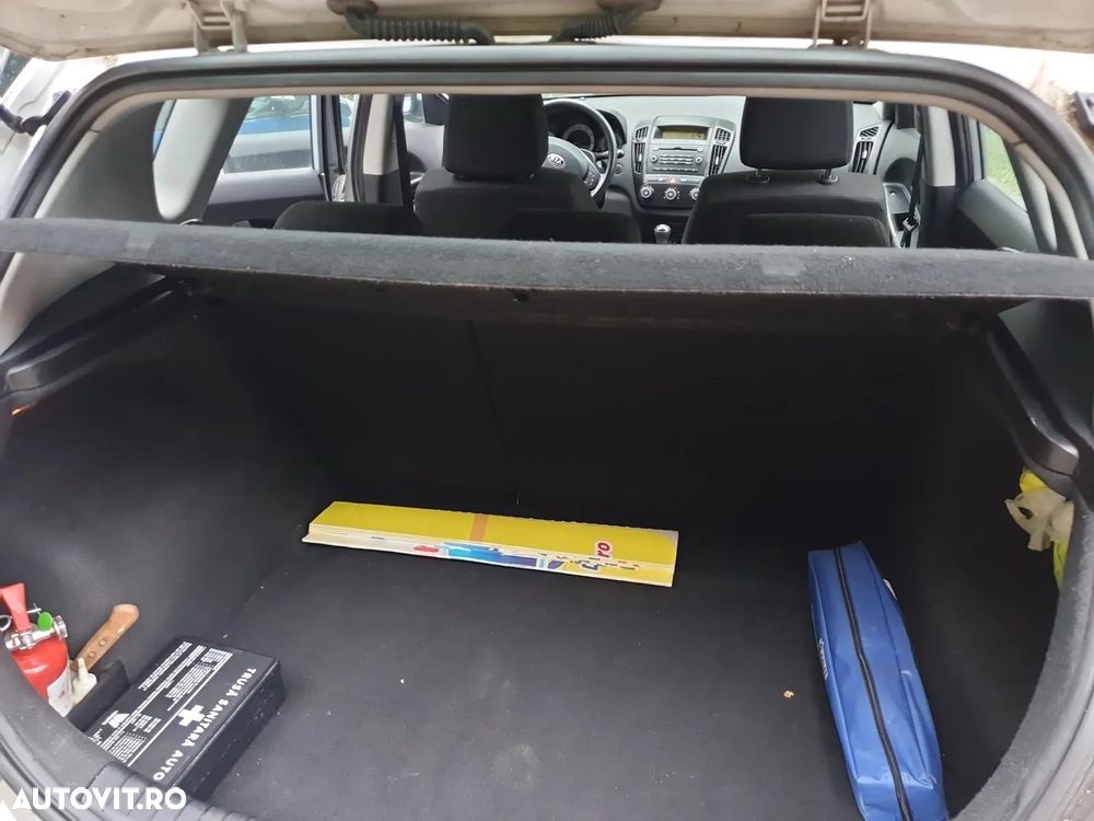 Kia Ceed Cee'd 1.4 GSL LX - 8