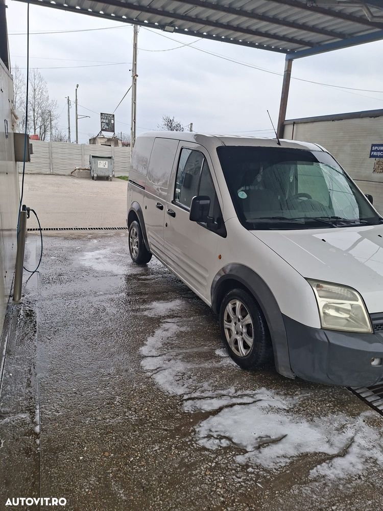 Ford Transit Connect - 9