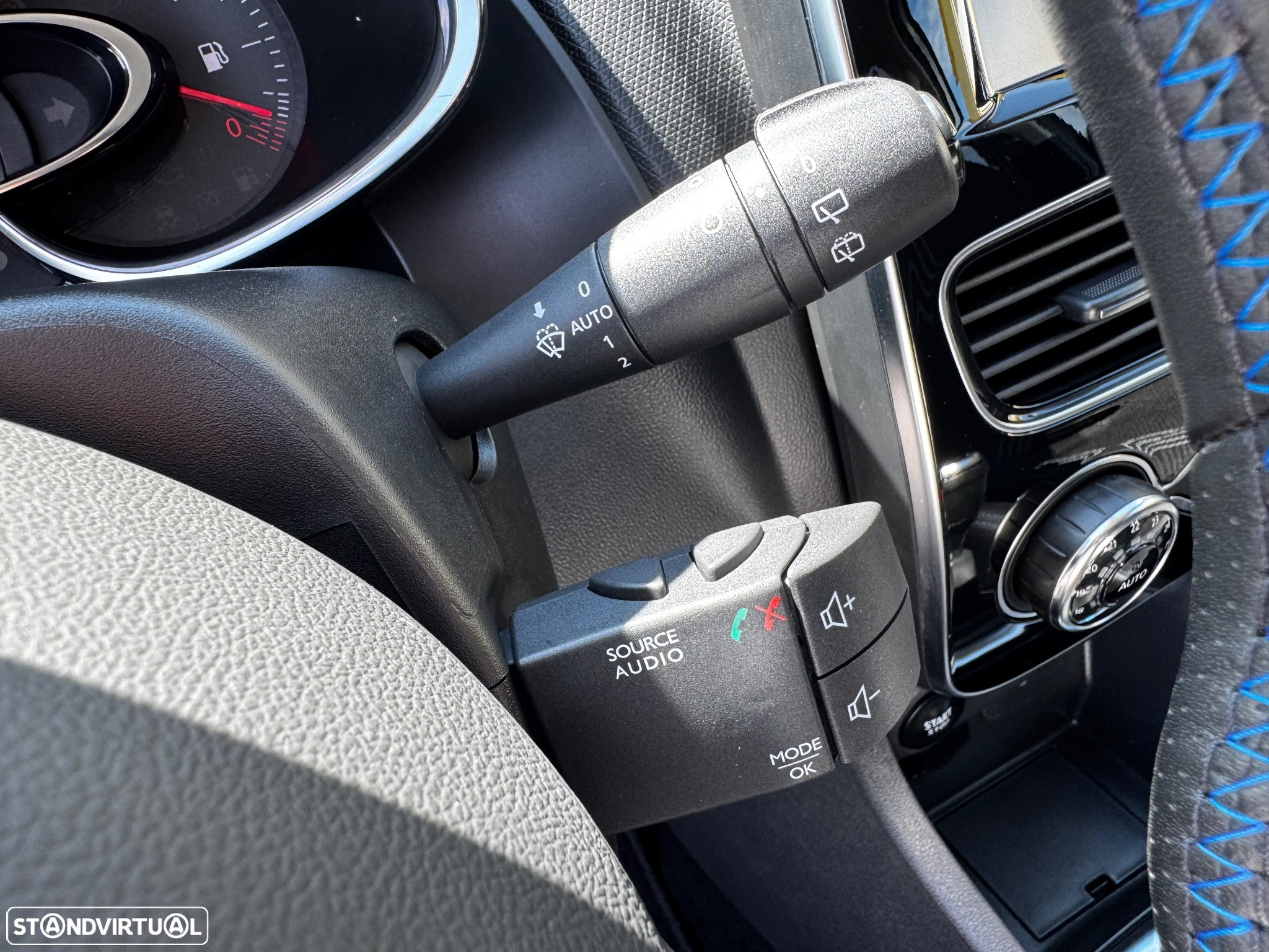 Renault Clio Sport Tourer 0.9 TCe GT Line - 22