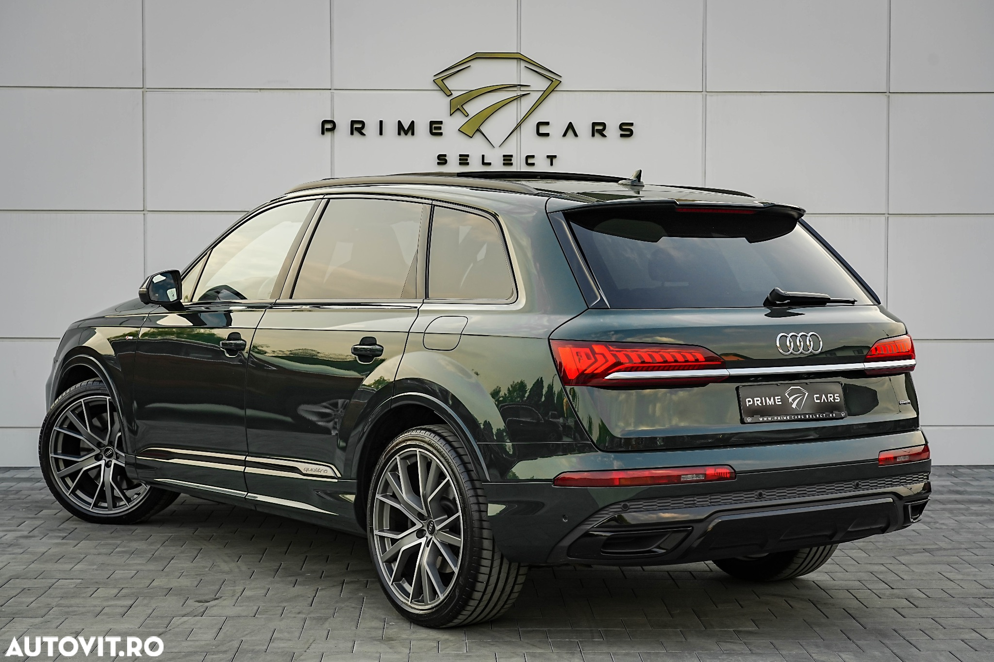 Audi Q7 55 TFSI e quattro Tiptronic PHEV S Line - 3