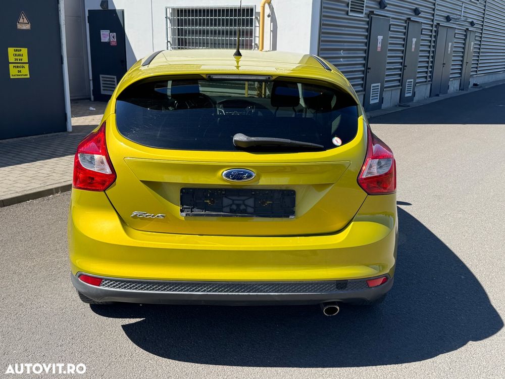 Ford Focus - 7