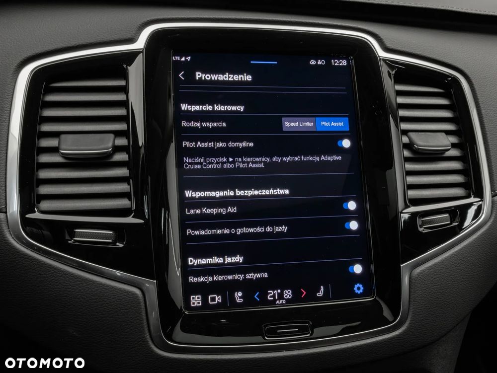 Volvo XC 90 B5 D AWD Ultimate Bright 7os - 27