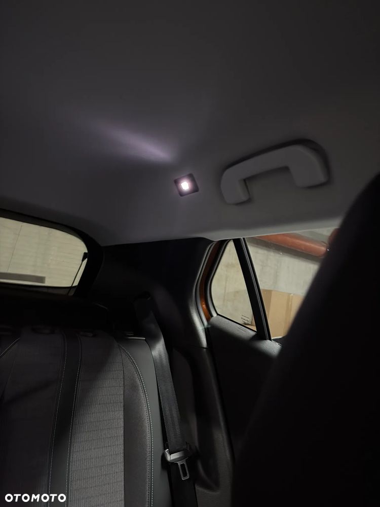 Peugeot 2008 1.2 PureTech Allure Pack S&S - 13