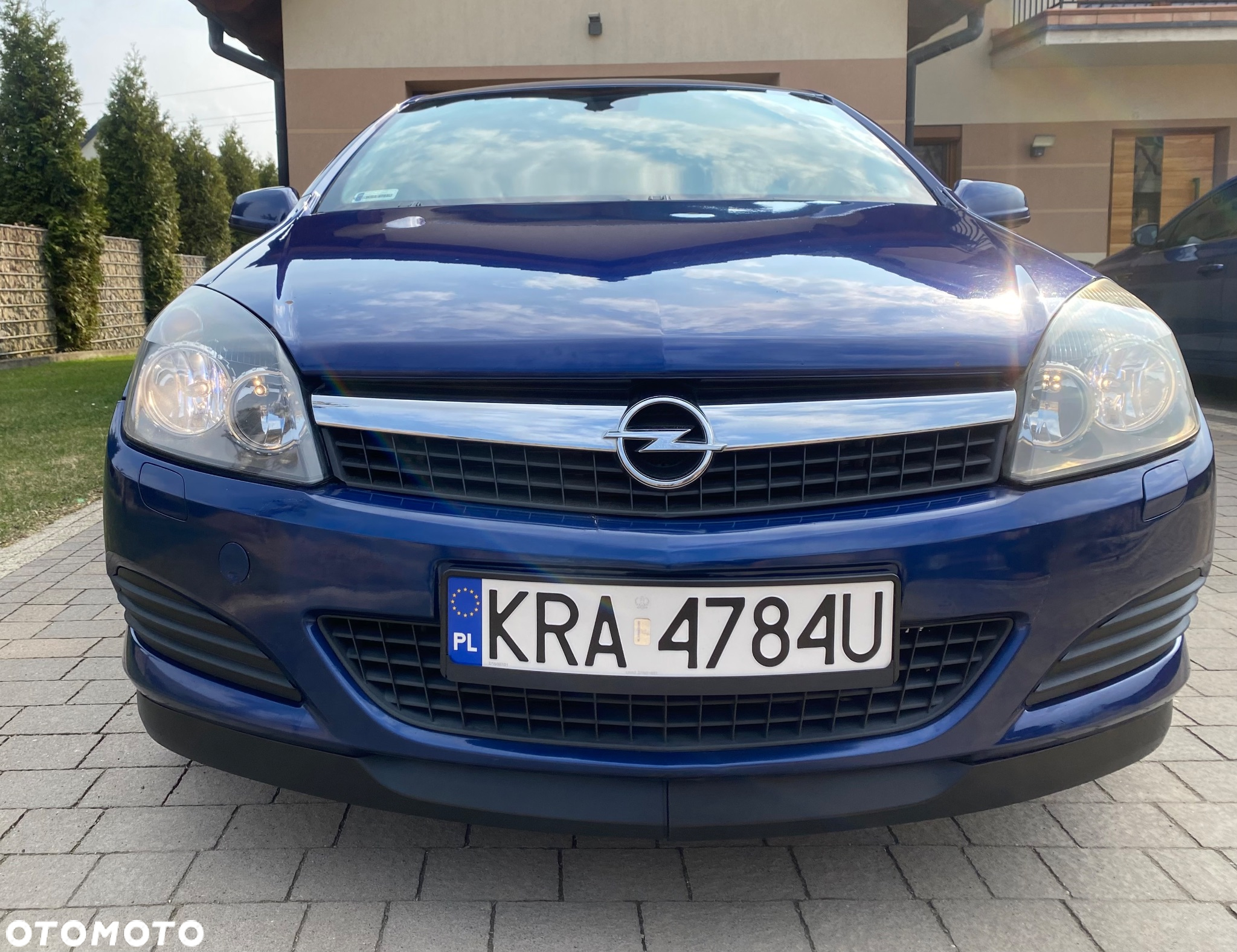 Opel Astra GTC 1.8 - 3