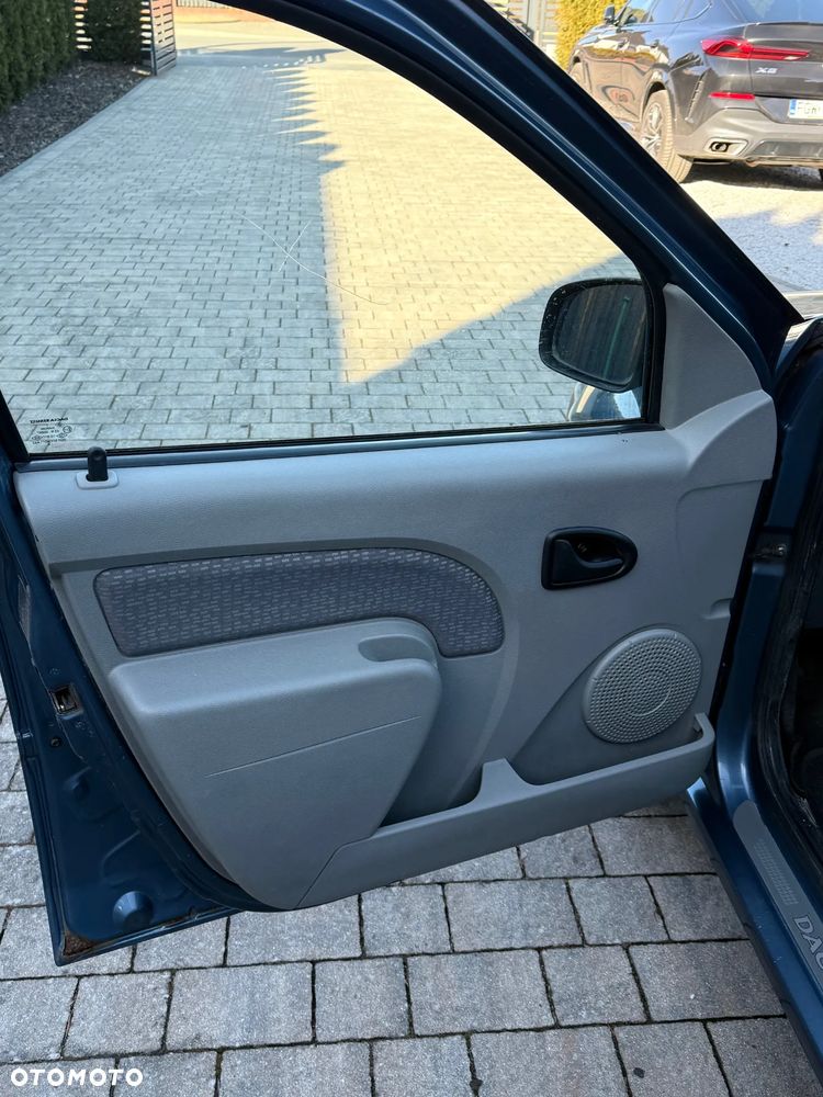 Dacia Logan 1.6 16V Laureate Euro5 - 16