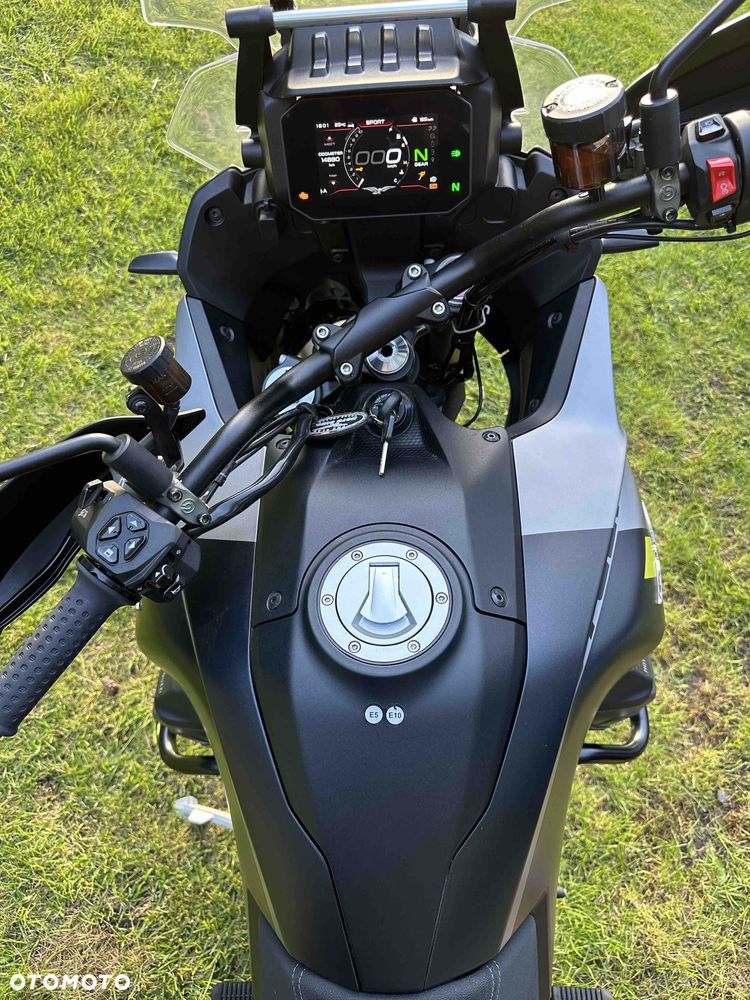 Moto Guzzi Stelvio - 26