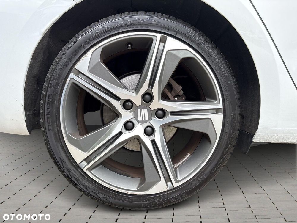 Seat Leon 1.5 eTSI FR DSG - 10