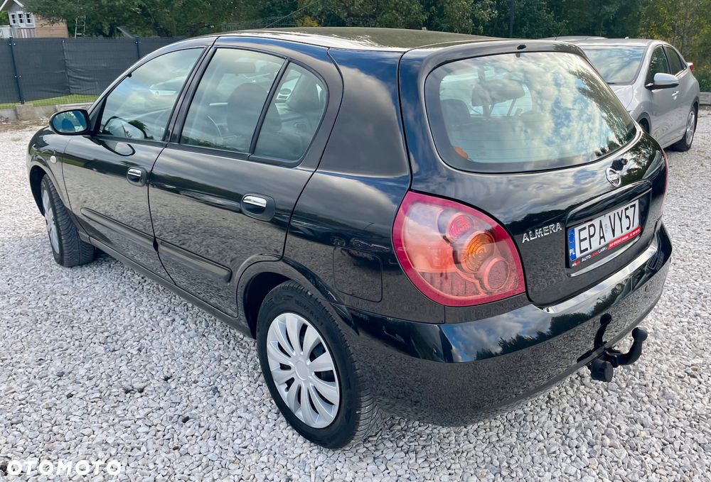 Nissan Almera 1.5 visia - 15