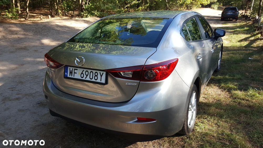 Mazda 3 - 4