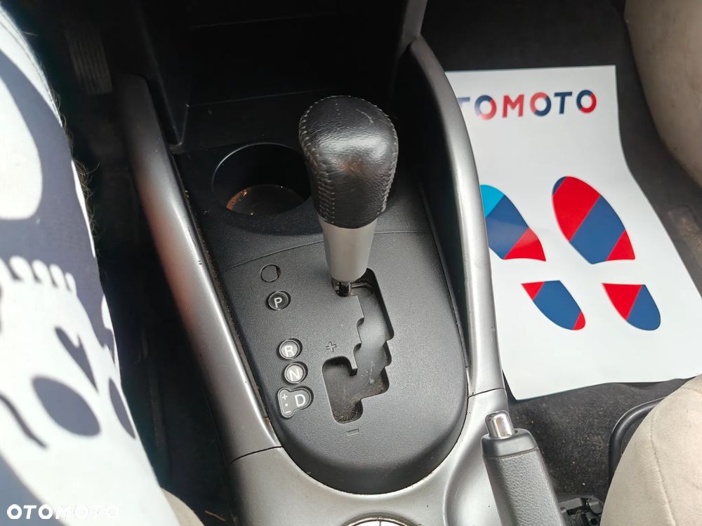 Mitsubishi Outlander 3.0 V6 LS 2WD - 24