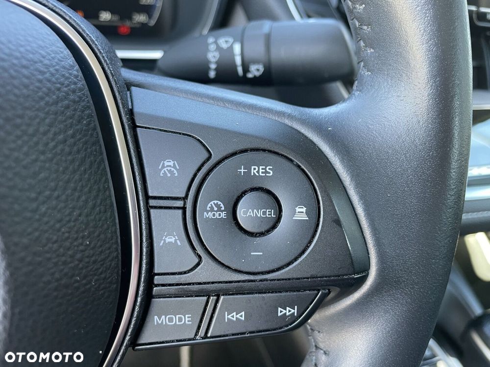 Toyota Corolla 1.8 Hybrid Comfort - 23