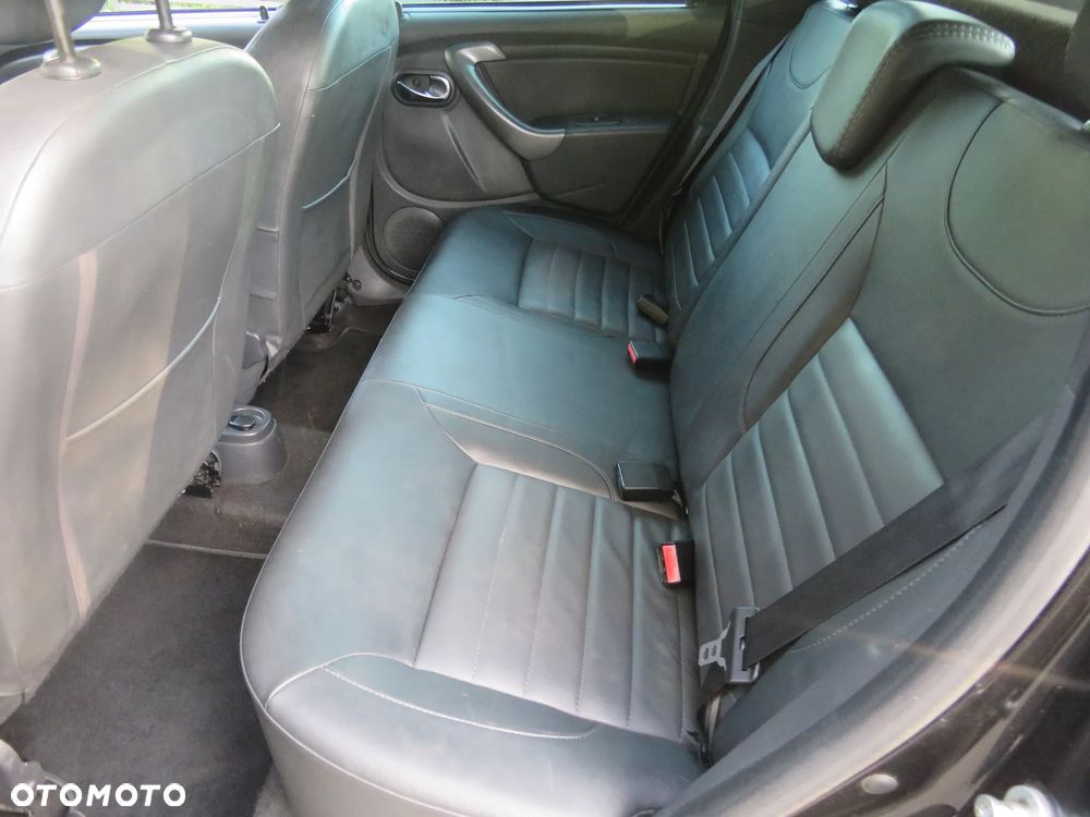 Dacia Duster dCi 110 FAP 4x2 Celebration - 8