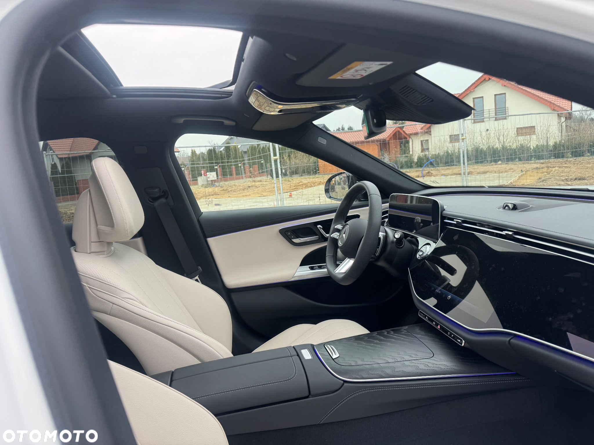 Mercedes-Benz Klasa E 200 AMG - 11