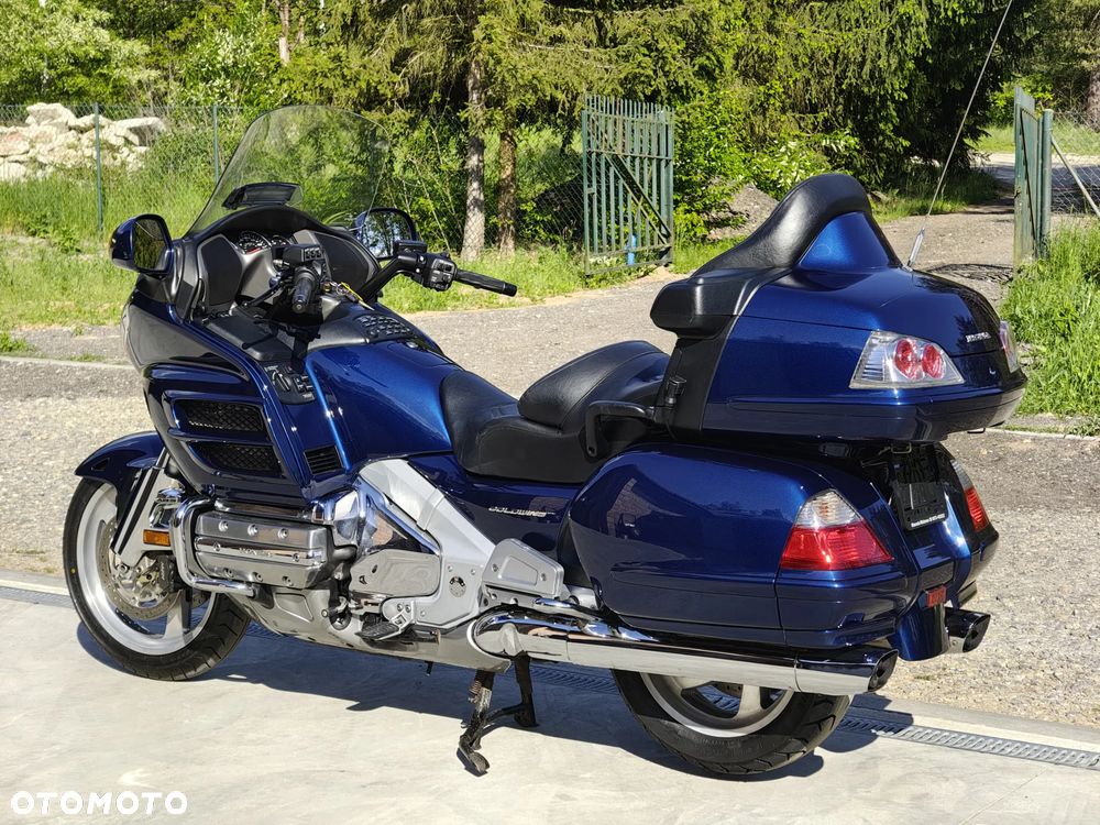 Honda GL - 10