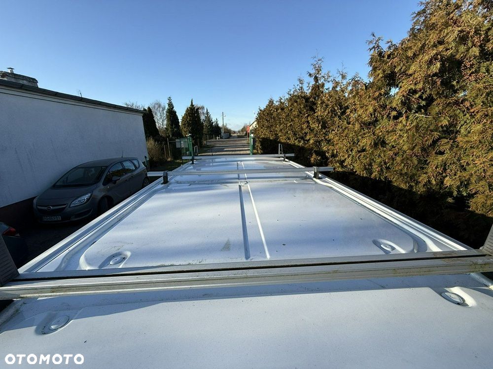 Ford Transit Custom - 16