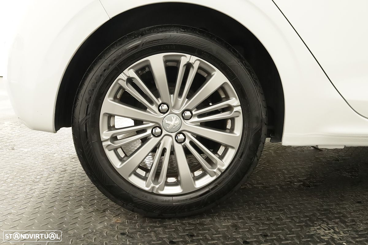 Peugeot 208 1.6 BlueHDi Style - 5