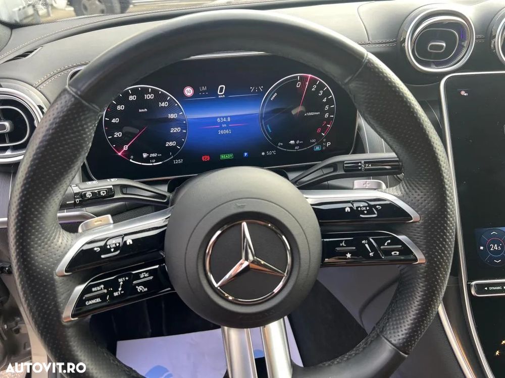 Mercedes-Benz GLC - 12