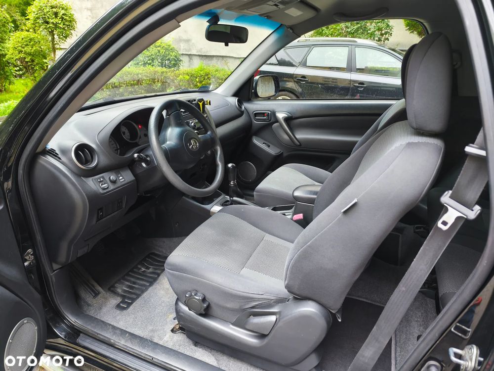 Toyota RAV4 1.8 VVT-i 4x2 - 13