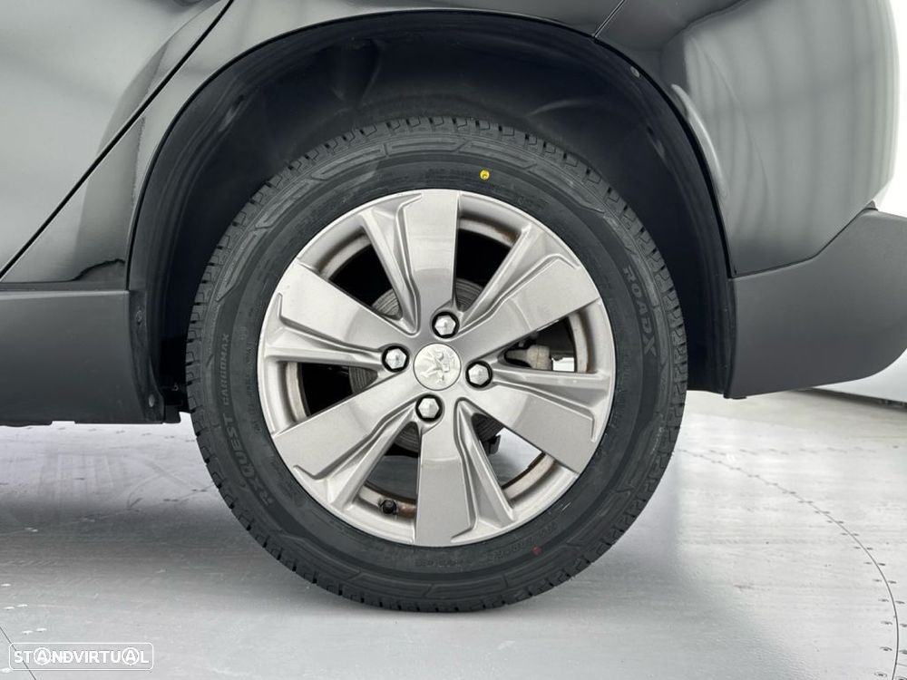 Peugeot 2008 1.2 PureTech Signature - 16