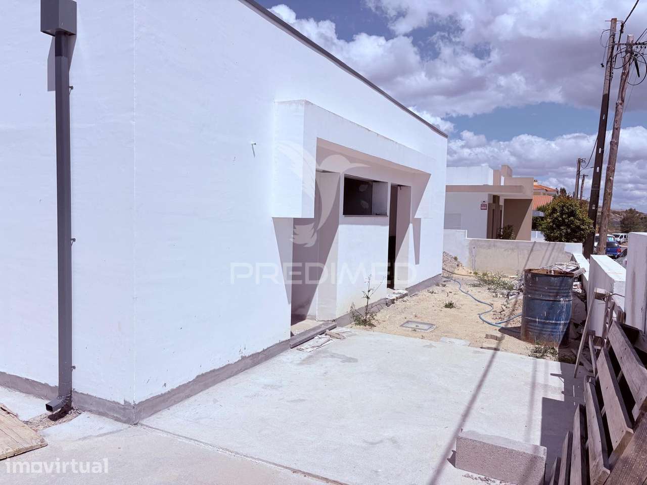 Moradia T2 Com Garagem, em construção no Pinhal Conde Da Cunha, Amora - Grande imagem: 2/28