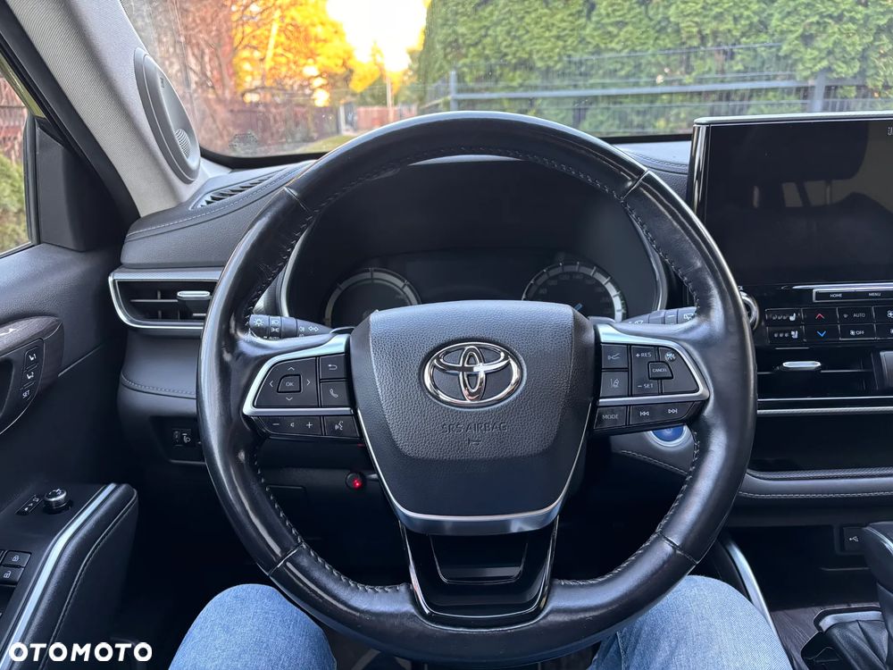 Toyota Highlander 2.5 Hybrid Executive - 9
