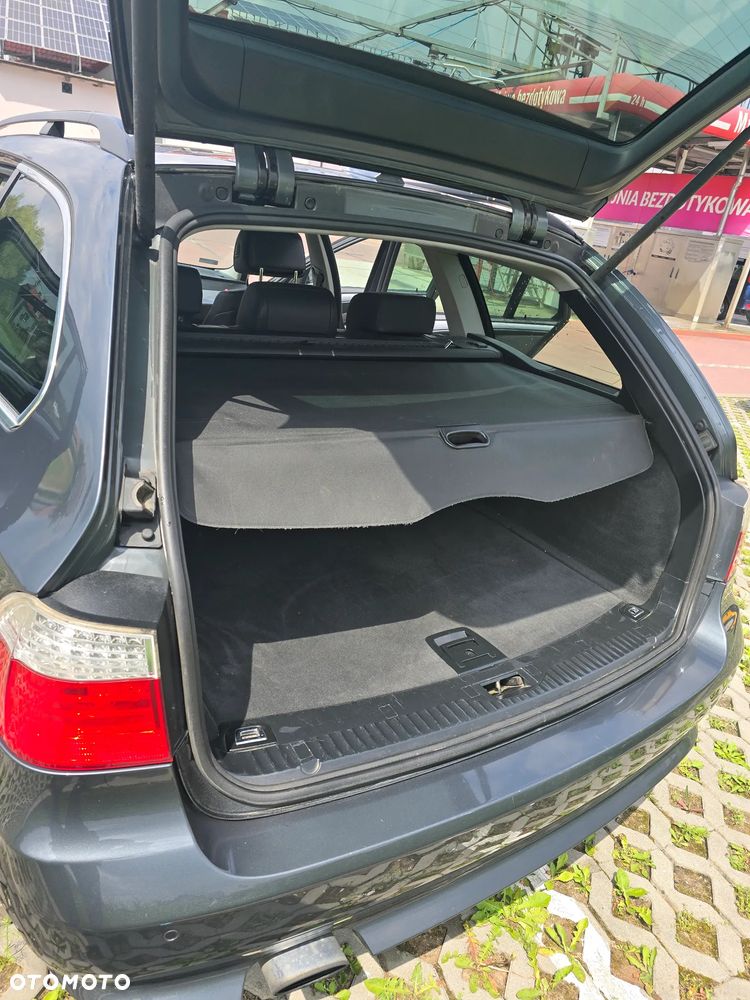 BMW Seria 5 520d - 14