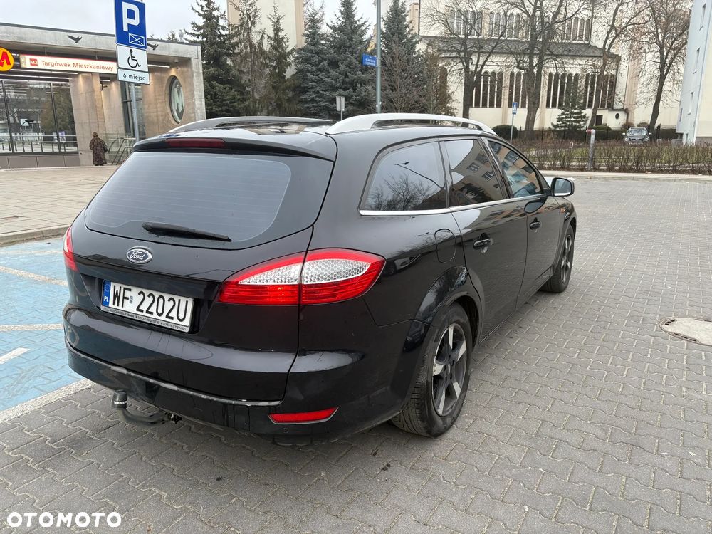 Ford Mondeo 2.0 Ambiente - 4