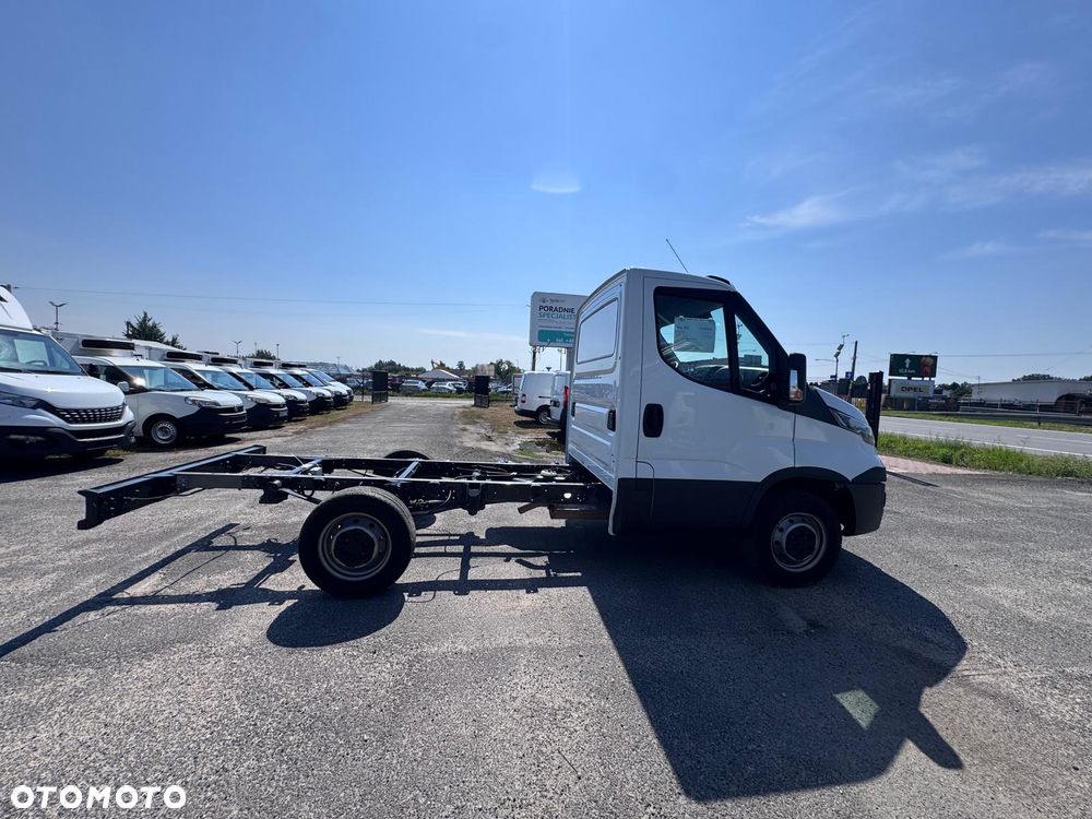 Iveco Daily 35C14 / RAMA do zabudowy / rozstaw 3.0m (392) - 9