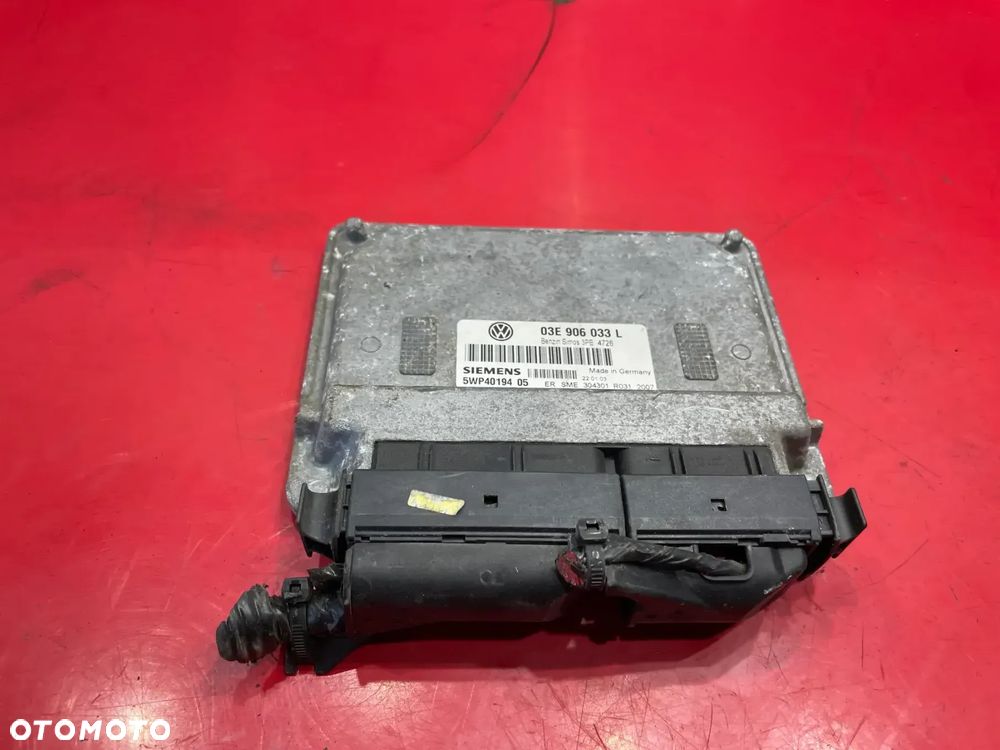 STEROWNIK SILNIKA  03E906033L POLO 9N - 3