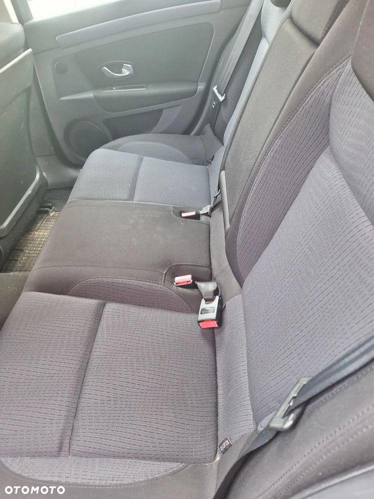 Renault Laguna 2.0 DCi Expression - 7