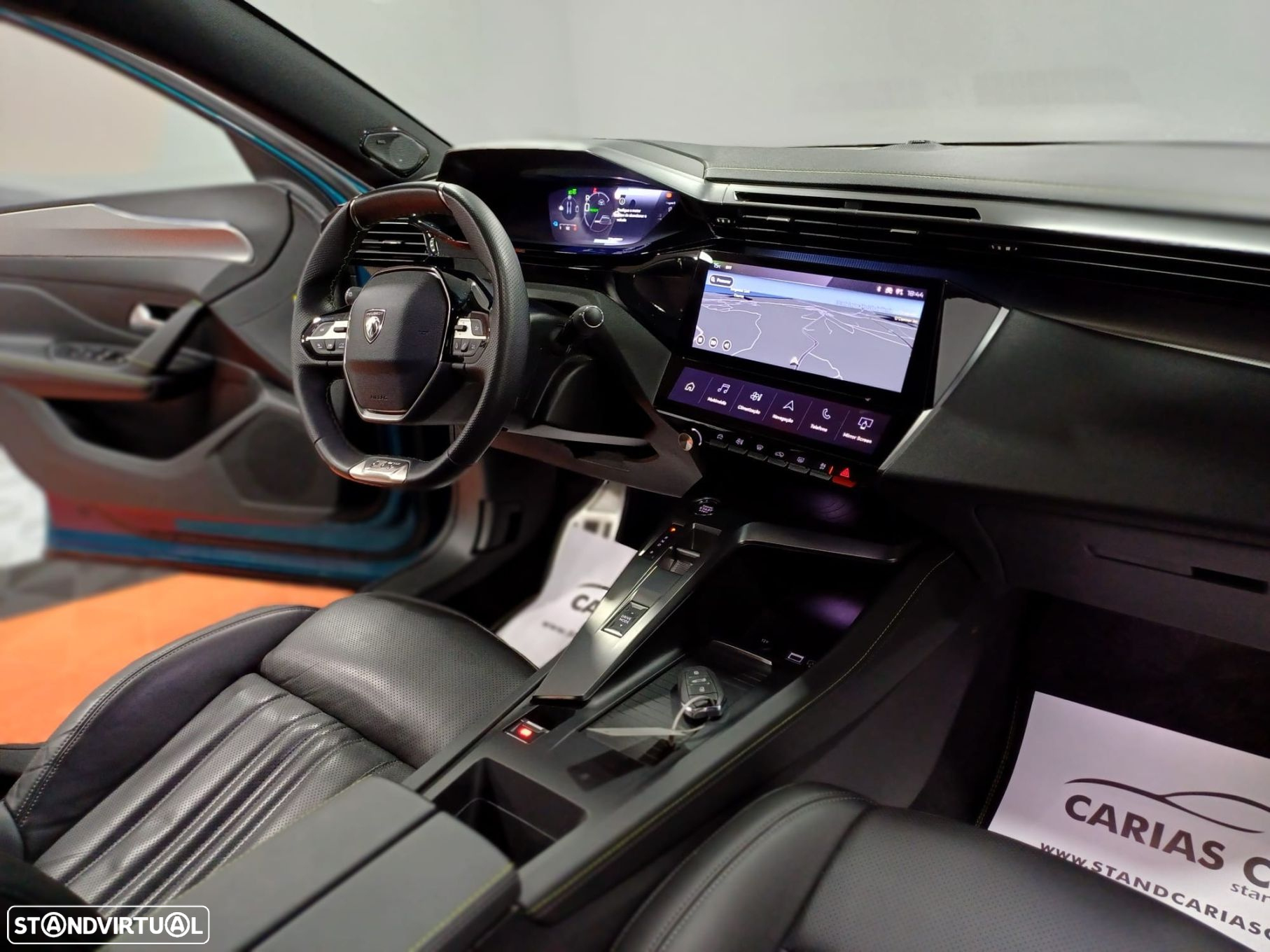 Peugeot 408 - 14
