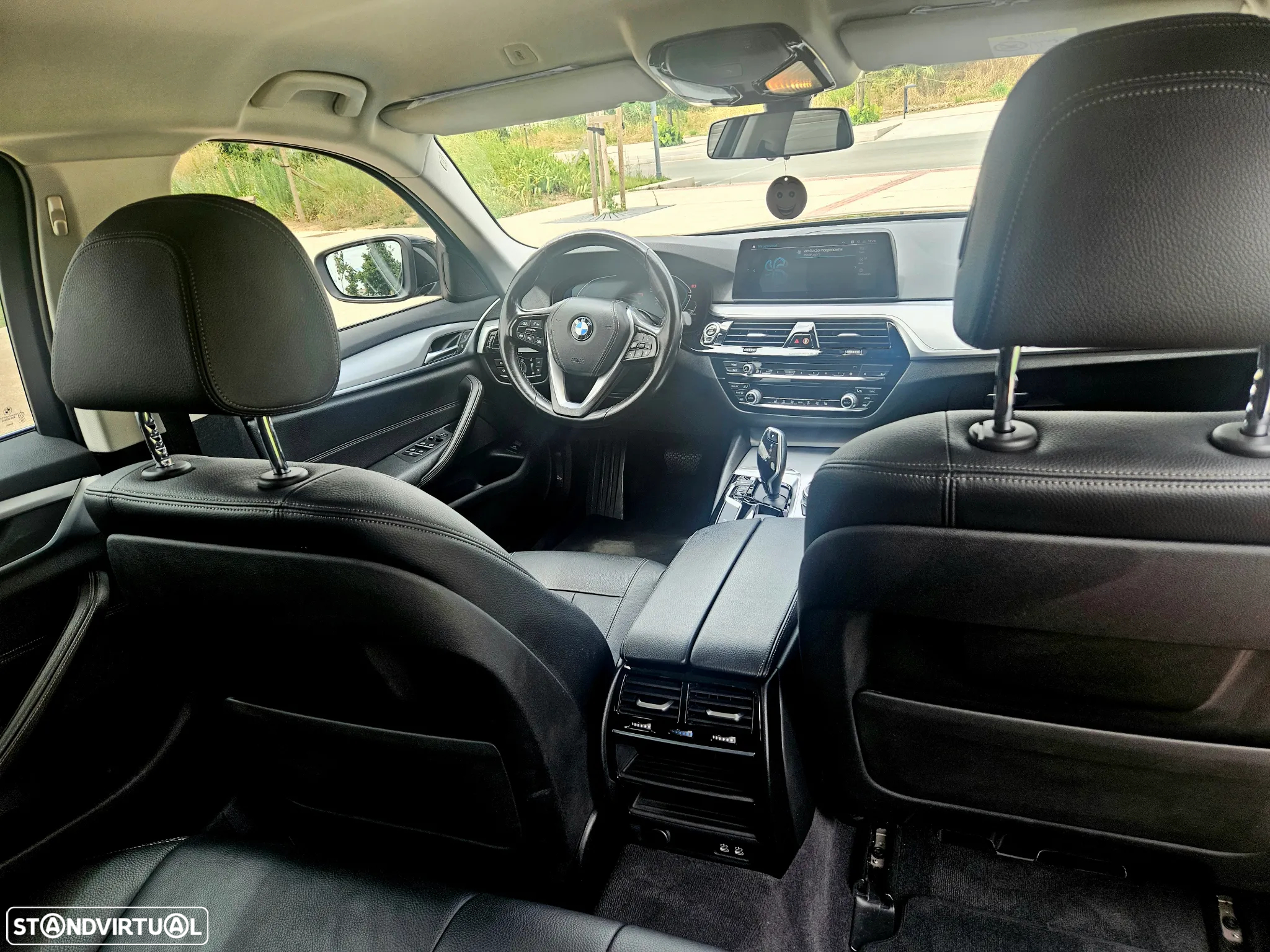 BMW 530 d xDrive Auto - 25