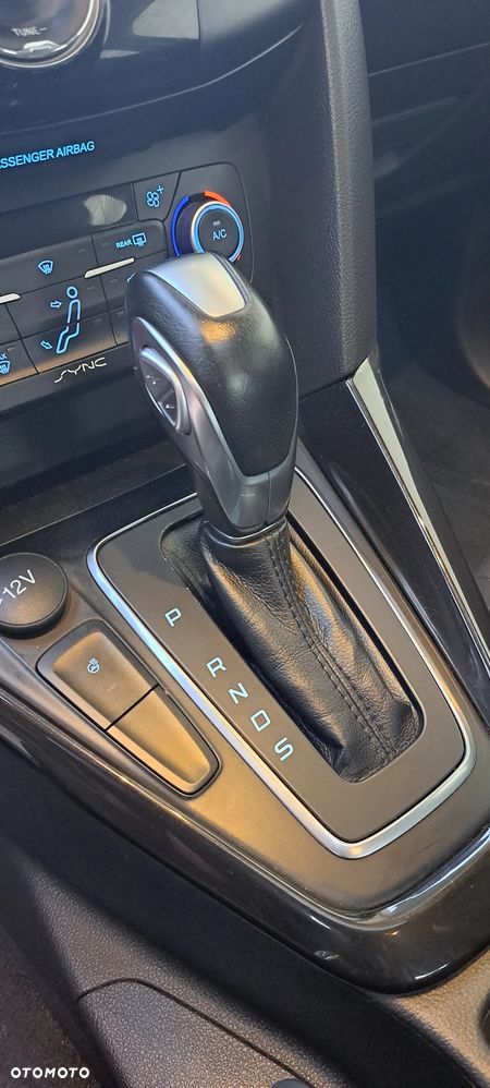 Ford Focus - 12