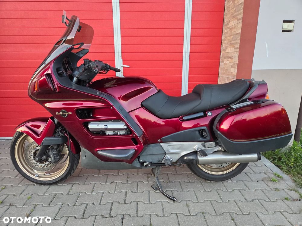 Honda ST - 4