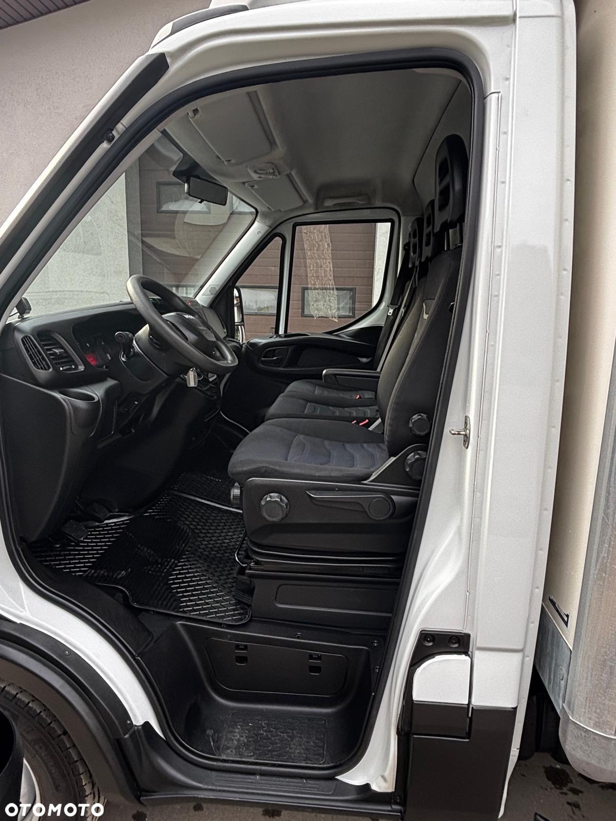 Iveco Daily 35C14 Kontener 8 Palet - 8