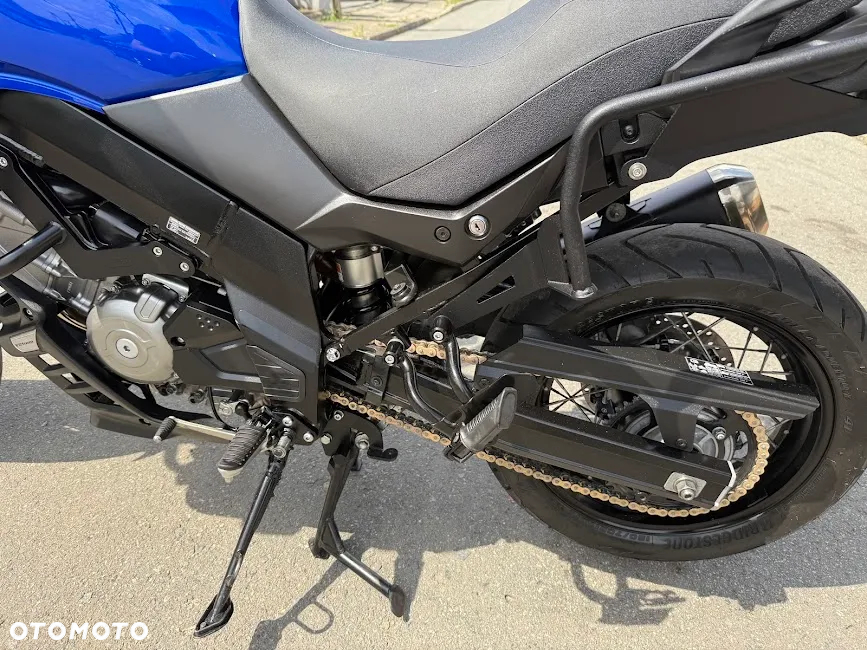 Suzuki V-STROM - 7
