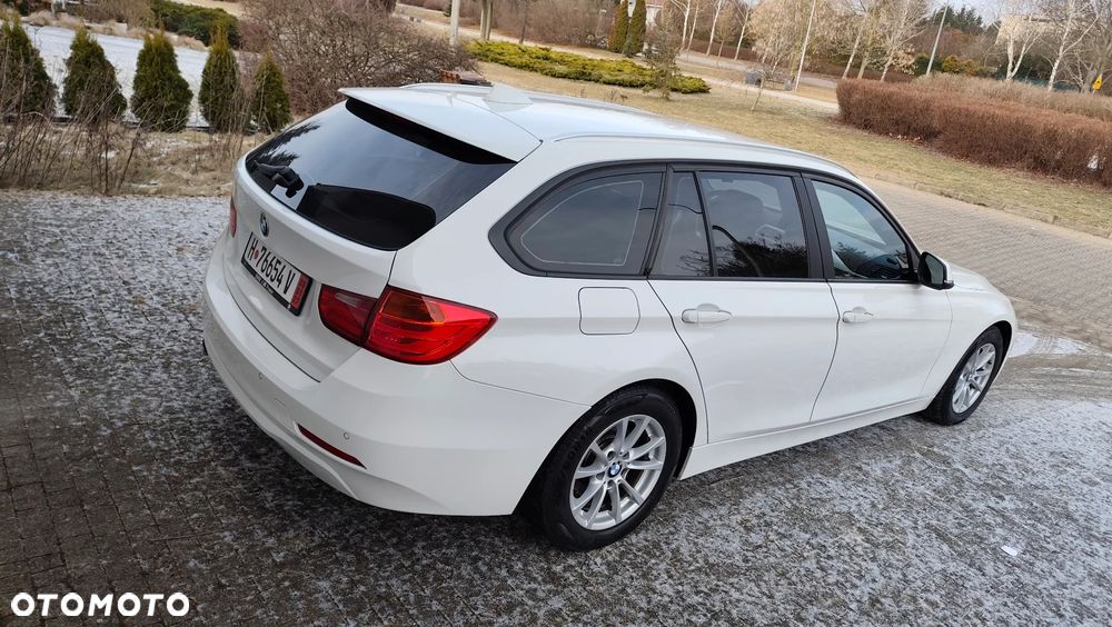 BMW Seria 3 - 21