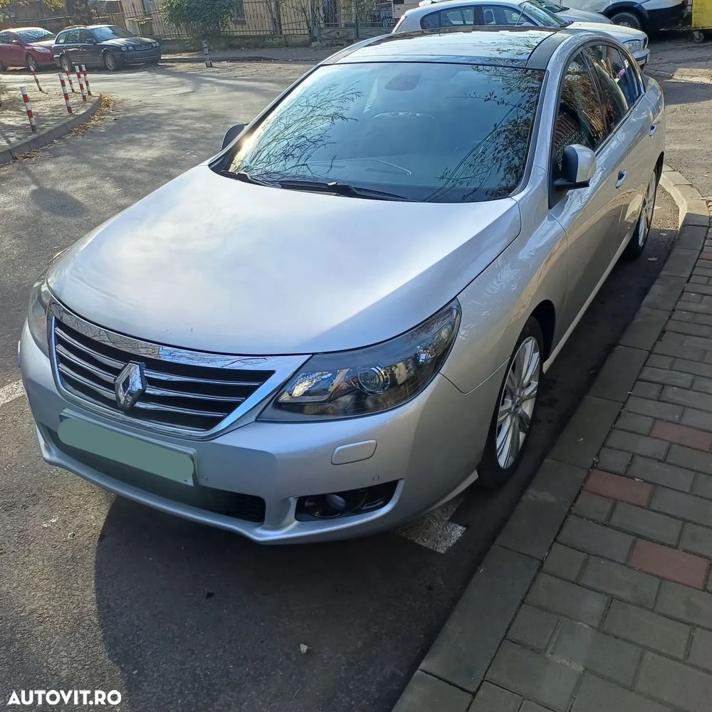 Renault Latitude 2.0 dCi Initiale - 2