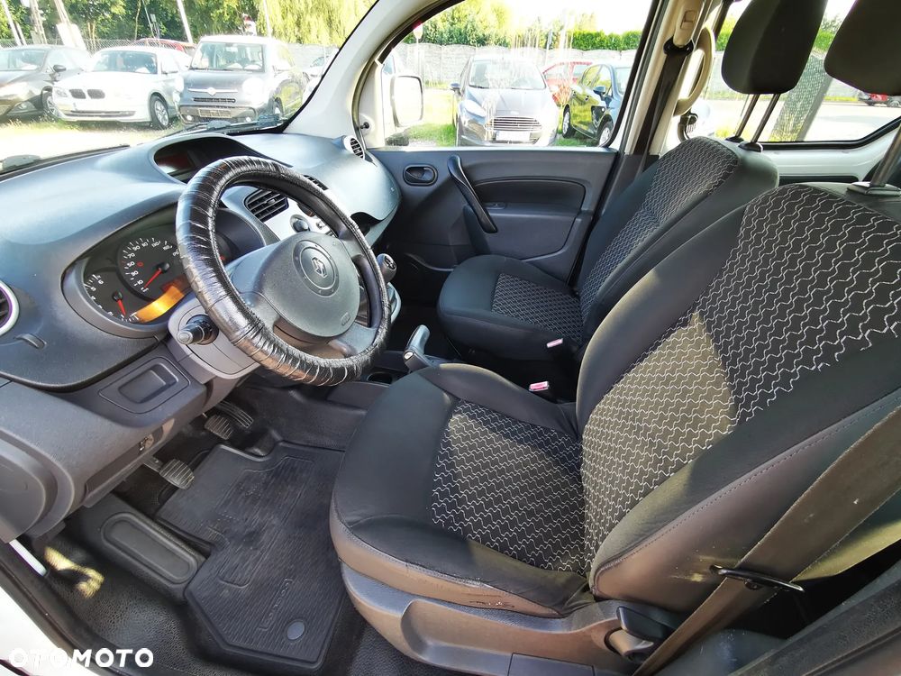 Renault Kangoo 1.6 16V Helios - 10