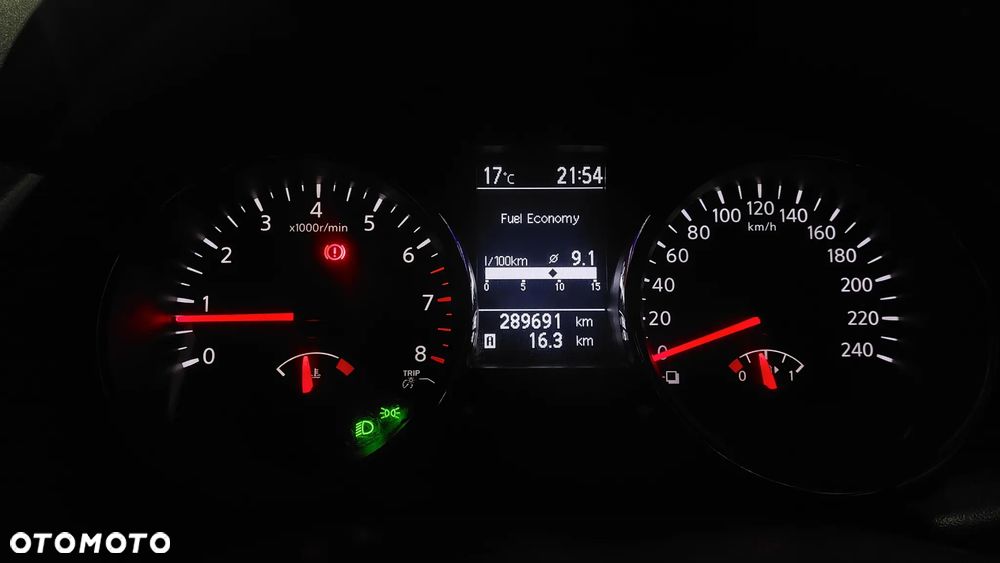 Nissan Qashqai+2 - 15