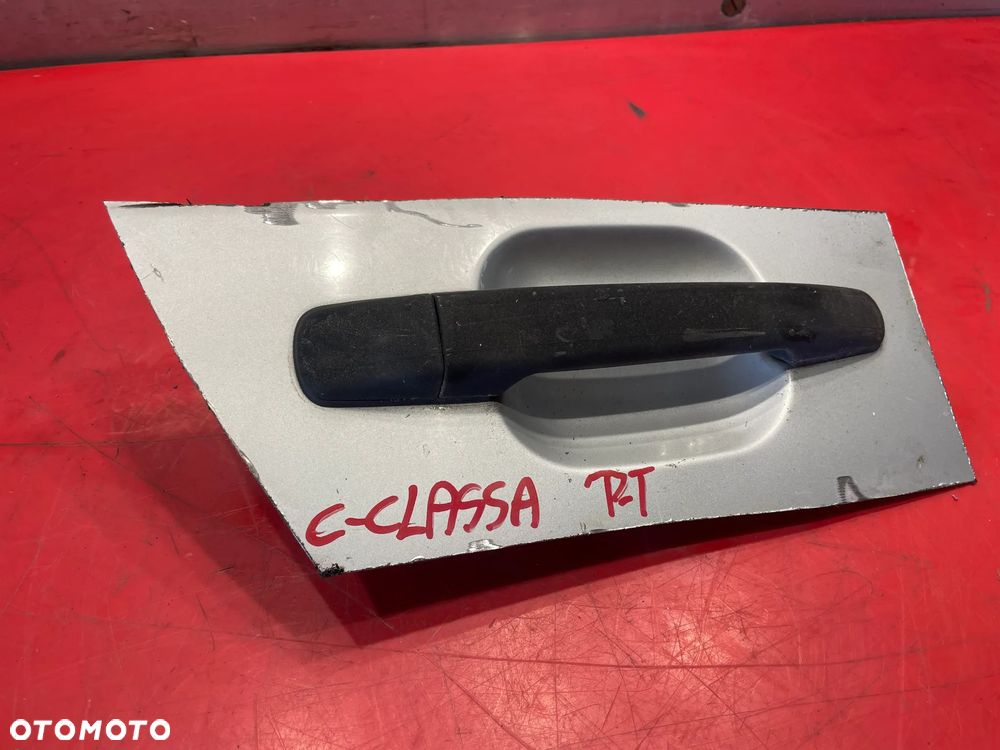 MERCEDES C KLASA W202  KLAMKA ZEWNĘTRZNA DRZWI TYŁ PRAWY - 1