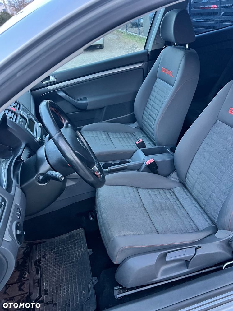 Volkswagen Golf 1.6 Comfortline Tiptr - 18