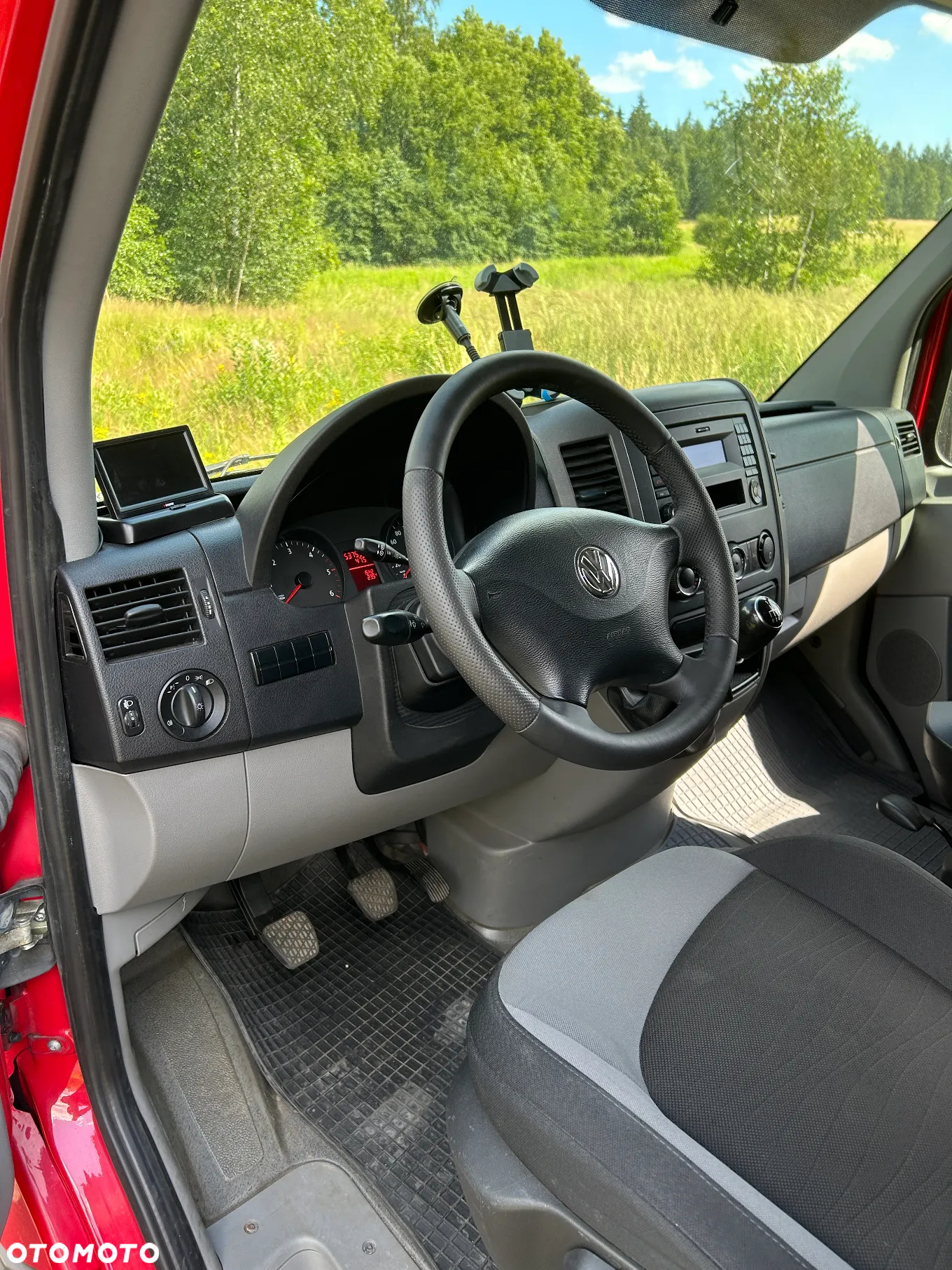 Volkswagen Crafter - 14
